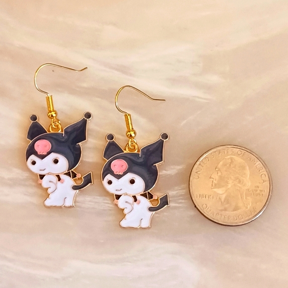 Sanrio Kuromi Oil Painted Handmade Earrings - Picture 4 of 4